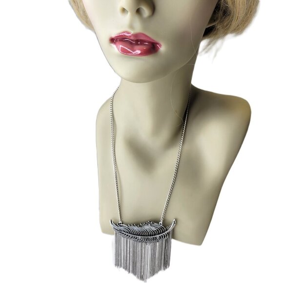 Tribal Motif Feather Pendant Necklace - Picture 6 of 12